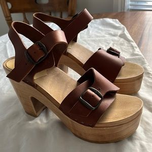 No 6 clog platform sandal